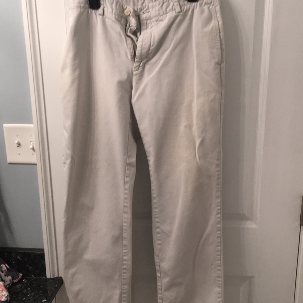 Vineyard Vines 33 x 32 men’s khakis